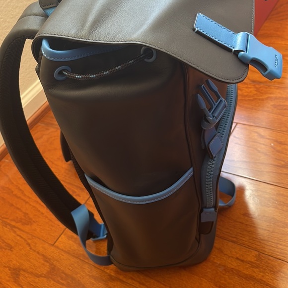 Coach Backpack leather Misnight Navy Racer Blue Drawstring & speedclip closures - Picture 6 of 15